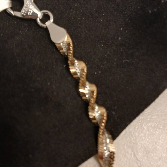 Sterling Silver Debut Twisted Herringbone Bracelet - Picture 3 of 5